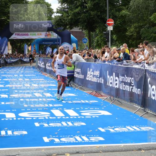 29.06.2025 - hella hamburg halbmarathon Zöllner http://msf.ph/oto/8169216 29.06.2025 10:20:40 Ziel 15526 meine-sportfotos.de