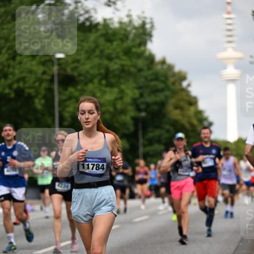 29.06.2025 - hella hamburg halbmarathon Dr. Thomas Lammeyer http://msf.ph/oto/8169244 29.06.2025 10:09:38 Kennedybrücke 1863, 2288, 2298, 3461, 3578, 4014, 4220, 4782, 4868, 5073, 5869, 6059, 7138, 8316, 8727, 8999, 9007, 9019, 9075, 9165, 9339, 9361, 9559, 9680, 9736, 9737, 9738, 10694 meine-sportfotos.de