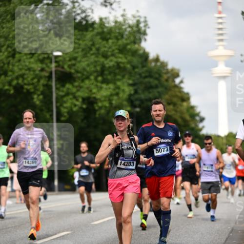 29.06.2025 - hella hamburg halbmarathon Dr. Thomas Lammeyer http://msf.ph/oto/8169854 29.06.2025 10:09:40 Kennedybrücke 1863, 2288, 2298, 3461, 3578, 4014, 4220, 4782, 4868, 5073, 6059, 7138, 8316, 8727, 8999, 9007, 9019, 9075, 9165, 9339, 9361, 9559, 9680, 9736, 9737, 9738, 10694 meine-sportfotos.de