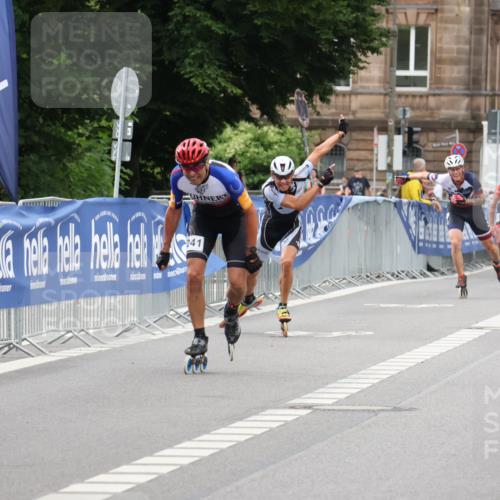 29.06.2025 - hella hamburg halbmarathon Strokosch-Dieckow http://msf.ph/oto/8169916 29.06.2025 09:09:06 Ziel 20075, 20241, 20290, 20441, 20449 meine-sportfotos.de