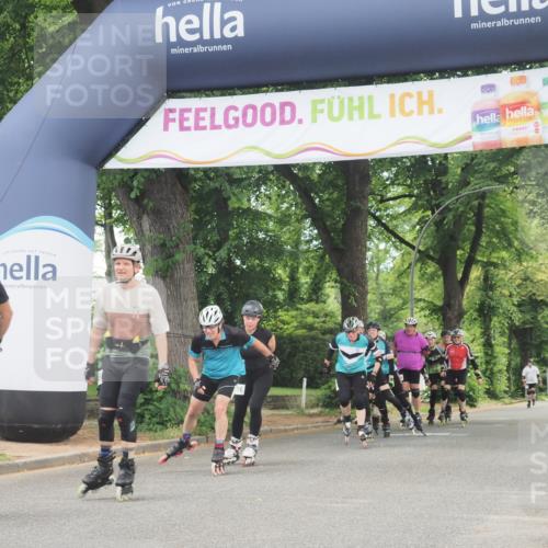 29.06.2025 - hella hamburg halbmarathon KatJ http://msf.ph/oto/8170007 29.06.2025 09:18:03 Zwischen KM18-KM19  meine-sportfotos.de
