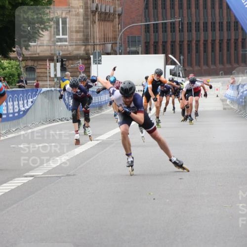 29.06.2025 - hella hamburg halbmarathon Strokosch-Dieckow http://msf.ph/oto/8170135 29.06.2025 09:09:20 Ziel 20093, 20103, 20190, 20210, 20390, 20399, 20410, 20425, 20445, 20450, 20472, 20491 meine-sportfotos.de