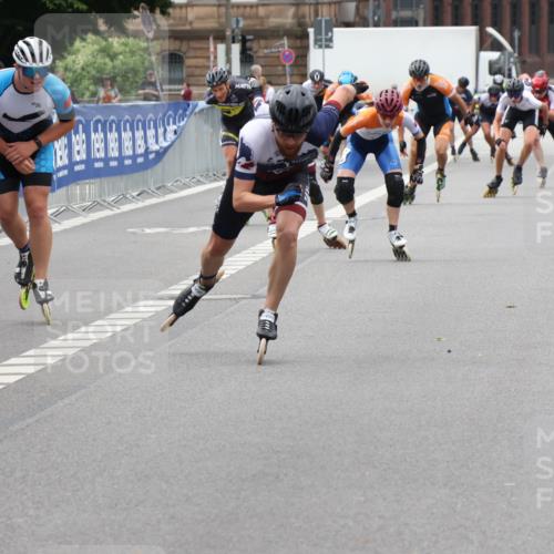 29.06.2025 - hella hamburg halbmarathon Strokosch-Dieckow http://msf.ph/oto/8170175 29.06.2025 09:09:21 Ziel 20093, 20103, 20190, 20210, 20390, 20399, 20410, 20425, 20445, 20450, 20472, 20491 meine-sportfotos.de