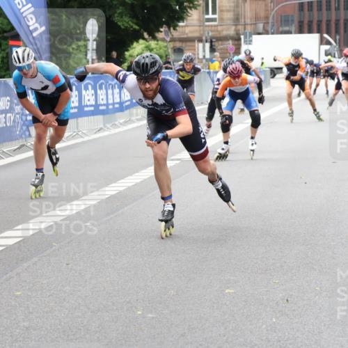 29.06.2025 - hella hamburg halbmarathon Strokosch-Dieckow http://msf.ph/oto/8170187 29.06.2025 09:09:21 Ziel 20093, 20103, 20190, 20210, 20390, 20399, 20410, 20425, 20445, 20450, 20472, 20491 meine-sportfotos.de
