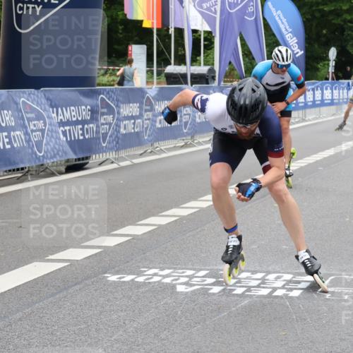 29.06.2025 - hella hamburg halbmarathon Strokosch-Dieckow http://msf.ph/oto/8170235 29.06.2025 09:09:22 Ziel 20093, 20103, 20190, 20210, 20390, 20399, 20410, 20425, 20440, 20445, 20450, 20472, 20491 meine-sportfotos.de