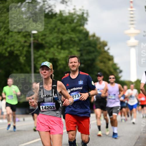 29.06.2025 - hella hamburg halbmarathon Dr. Thomas Lammeyer http://msf.ph/oto/8170316 29.06.2025 10:09:42 Kennedybrücke 1863, 2288, 2298, 3461, 3578, 4014, 4220, 4782, 4868, 5073, 6059, 7138, 8316, 8727, 8999, 9007, 9019, 9075, 9165, 9339, 9361, 9559, 9680, 9736, 9737, 9738, 10343, 10694 meine-sportfotos.de