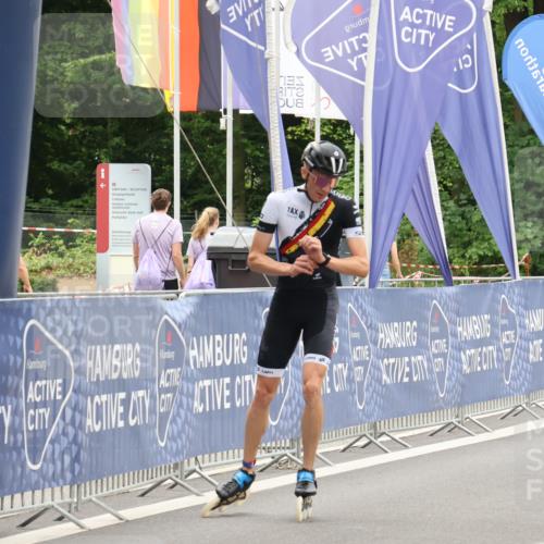 29.06.2025 - hella hamburg halbmarathon Strokosch-Dieckow http://msf.ph/oto/8170547 29.06.2025 09:09:30 Ziel 20386, 20425, 20440, 20445, 20450 meine-sportfotos.de