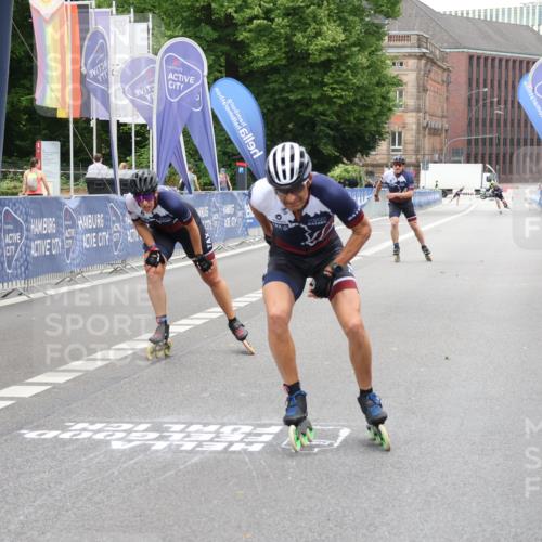 29.06.2025 - hella hamburg halbmarathon Strokosch-Dieckow http://msf.ph/oto/8170619 29.06.2025 09:09:32 Ziel 20386, 20425, 20440, 20445, 20450 meine-sportfotos.de
