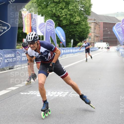 29.06.2025 - hella hamburg halbmarathon Strokosch-Dieckow http://msf.ph/oto/8170645 29.06.2025 09:09:32 Ziel 20386, 20425, 20440, 20445, 20450 meine-sportfotos.de