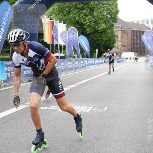 29.06.2025 - hella hamburg halbmarathon Strokosch-Dieckow http://msf.ph/oto/8170653 29.06.2025 09:09:32 Ziel 20386, 20425, 20440, 20445, 20450 meine-sportfotos.de