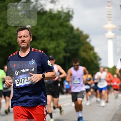 29.06.2025 - hella hamburg halbmarathon Dr. Thomas Lammeyer http://msf.ph/oto/8170825 29.06.2025 10:09:43 Kennedybrücke 1863, 2288, 2298, 3461, 3578, 4014, 4220, 4782, 4868, 5073, 6059, 7138, 7302, 8727, 8999, 9007, 9019, 9075, 9165, 9339, 9361, 9559, 9680, 9736, 9737, 9738, 10343, 10694 meine-sportfotos.de