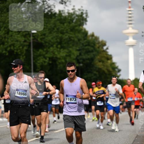29.06.2025 - hella hamburg halbmarathon Dr. Thomas Lammeyer http://msf.ph/oto/8170950 29.06.2025 10:09:44 Kennedybrücke 1863, 2288, 2298, 3461, 4014, 4220, 4782, 4868, 5073, 6059, 7138, 7302, 8727, 8999, 9007, 9019, 9075, 9165, 9339, 9361, 9559, 9680, 9736, 9737, 9738, 10343, 10694, 10791 meine-sportfotos.de