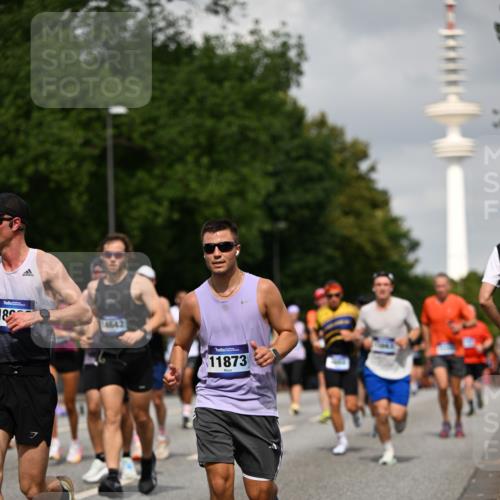 29.06.2025 - hella hamburg halbmarathon Dr. Thomas Lammeyer http://msf.ph/oto/8170964 29.06.2025 10:09:45 Kennedybrücke 1863, 2288, 2298, 3461, 4014, 4220, 4782, 4868, 5073, 5762, 6059, 7138, 7302, 8727, 8999, 9007, 9019, 9075, 9339, 9361, 9559, 9680, 9736, 9737, 9738, 10343, 10694, 10791, 10998 meine-sportfotos.de