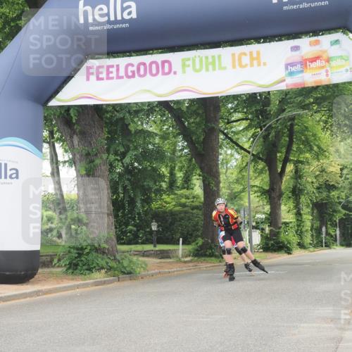 29.06.2025 - hella hamburg halbmarathon KatJ http://msf.ph/oto/8171114 29.06.2025 09:18:26 Zwischen KM18-KM19  meine-sportfotos.de