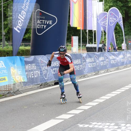 29.06.2025 - hella hamburg halbmarathon Strokosch-Dieckow http://msf.ph/oto/8171131 29.06.2025 09:10:06 Ziel 20405 meine-sportfotos.de