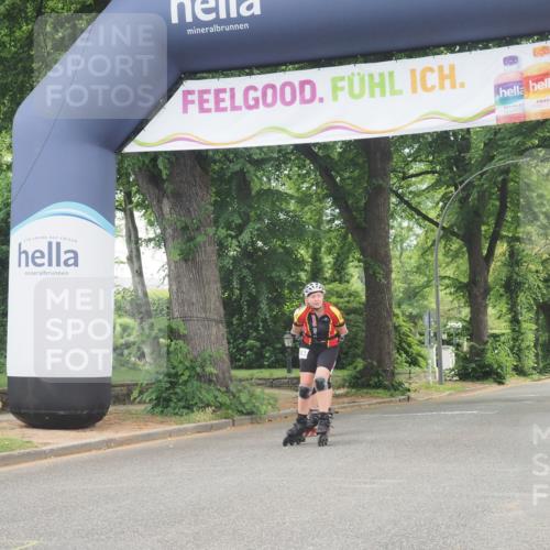 29.06.2025 - hella hamburg halbmarathon KatJ http://msf.ph/oto/8171178 29.06.2025 09:18:26 Zwischen KM18-KM19  meine-sportfotos.de