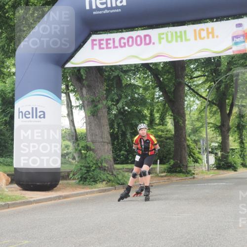 29.06.2025 - hella hamburg halbmarathon KatJ http://msf.ph/oto/8171204 29.06.2025 09:18:26 Zwischen KM18-KM19  meine-sportfotos.de