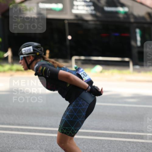 29.06.2025 - hella hamburg halbmarathon Yannick Fuchs http://msf.ph/oto/8171463 29.06.2025 09:06:10 20KM 20 meine-sportfotos.de