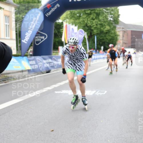 29.06.2025 - hella hamburg halbmarathon Strokosch-Dieckow http://msf.ph/oto/8171600 29.06.2025 09:11:03 Ziel 20026, 20259, 20270, 20272, 20304, 20305, 20358, 20385, 20444, 20474 meine-sportfotos.de