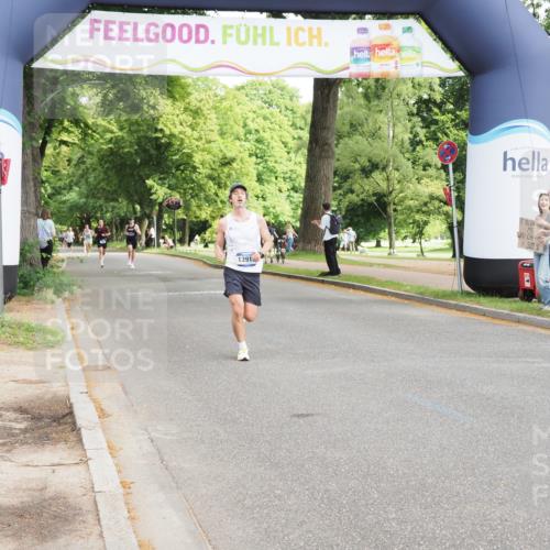 29.06.2025 - hella hamburg halbmarathon MichiJ http://msf.ph/oto/8171701 29.06.2025 10:15:16 Zwischen KM18-KM19 11078, 14836 meine-sportfotos.de