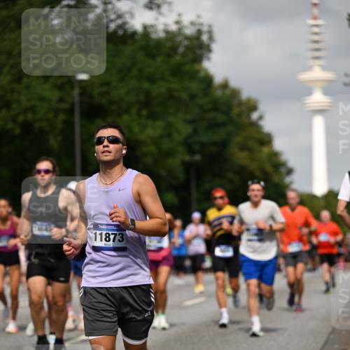 29.06.2025 - hella hamburg halbmarathon Dr. Thomas Lammeyer http://msf.ph/oto/8171746 29.06.2025 10:09:45 Kennedybrücke 1863, 2288, 2298, 3461, 4014, 4220, 4782, 4868, 5073, 5762, 6059, 7138, 7302, 8727, 8999, 9007, 9019, 9075, 9339, 9361, 9559, 9680, 9736, 9737, 9738, 10343, 10694, 10791, 10998 meine-sportfotos.de