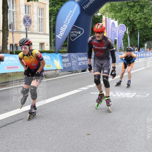 29.06.2025 - hella hamburg halbmarathon Strokosch-Dieckow http://msf.ph/oto/8171752 29.06.2025 09:11:06 Ziel 20026, 20270, 20272, 20304, 20305, 20358 meine-sportfotos.de