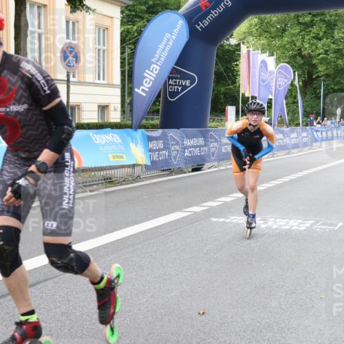 29.06.2025 - hella hamburg halbmarathon Strokosch-Dieckow http://msf.ph/oto/8171779 29.06.2025 09:11:07 Ziel 20270, 20305 meine-sportfotos.de