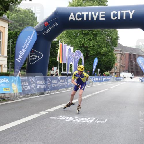29.06.2025 - hella hamburg halbmarathon Strokosch-Dieckow http://msf.ph/oto/8171886 29.06.2025 09:11:13 Ziel 20305 meine-sportfotos.de