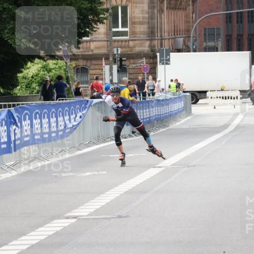 29.06.2025 - hella hamburg halbmarathon Strokosch-Dieckow http://msf.ph/oto/8171923 29.06.2025 09:11:36 Ziel 20433 meine-sportfotos.de