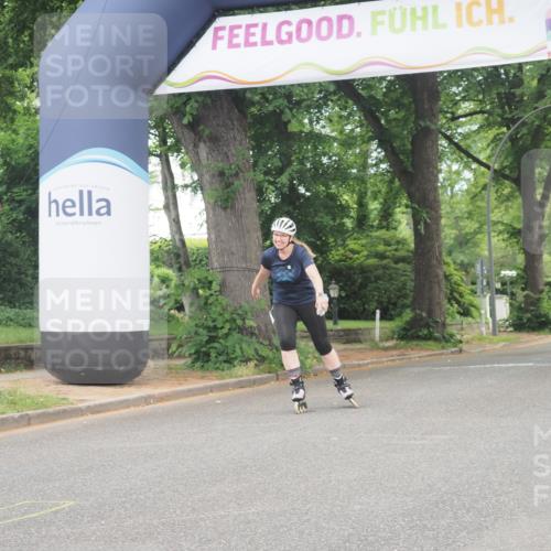 29.06.2025 - hella hamburg halbmarathon KatJ http://msf.ph/oto/8171958 29.06.2025 09:19:06 Zwischen KM18-KM19  meine-sportfotos.de