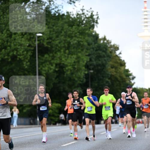 29.06.2025 - hella hamburg halbmarathon Dr. Thomas Lammeyer http://msf.ph/oto/8172034 29.06.2025 09:46:20 Kennedybrücke 1271, 4338, 7380, 9097, 9385, 9565, 9767, 10867 meine-sportfotos.de