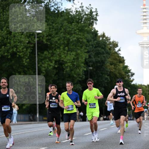 29.06.2025 - hella hamburg halbmarathon Dr. Thomas Lammeyer http://msf.ph/oto/8172117 29.06.2025 09:46:21 Kennedybrücke 1271, 4338, 7380, 9097, 9385, 9565, 9767, 10867 meine-sportfotos.de
