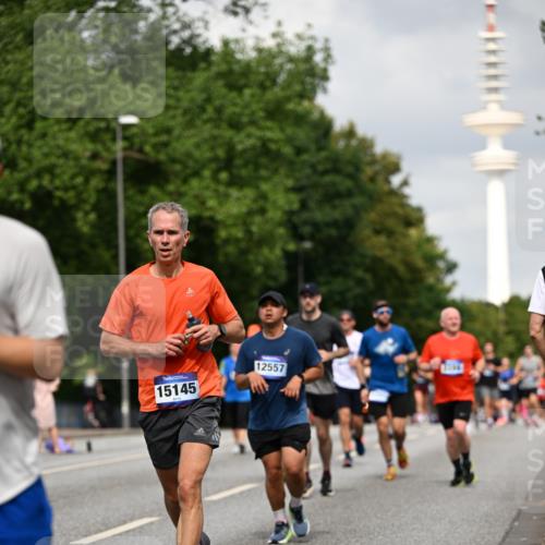 29.06.2025 - hella hamburg halbmarathon Dr. Thomas Lammeyer http://msf.ph/oto/8172346 29.06.2025 10:09:49 Kennedybrücke 2288, 3461, 4014, 4220, 4782, 4868, 5073, 5762, 7138, 7302, 8727, 8894, 9075, 9339, 9361, 9477, 9559, 9736, 9737, 9738, 10343, 10791, 10998 meine-sportfotos.de