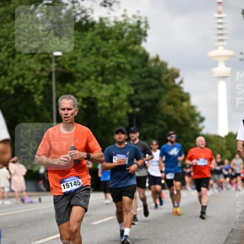 29.06.2025 - hella hamburg halbmarathon Dr. Thomas Lammeyer http://msf.ph/oto/8172370 29.06.2025 10:09:49 Kennedybrücke 2288, 3461, 4014, 4220, 4782, 4868, 5073, 5762, 7138, 7302, 8727, 8894, 9075, 9339, 9361, 9477, 9559, 9736, 9737, 9738, 10343, 10791, 10998 meine-sportfotos.de