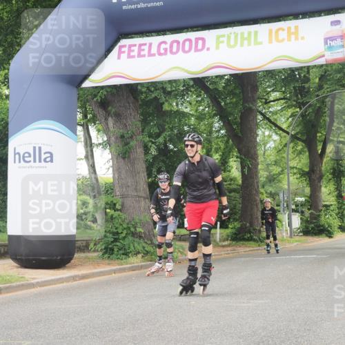 29.06.2025 - hella hamburg halbmarathon KatJ http://msf.ph/oto/8172383 29.06.2025 09:19:10 Zwischen KM18-KM19  meine-sportfotos.de