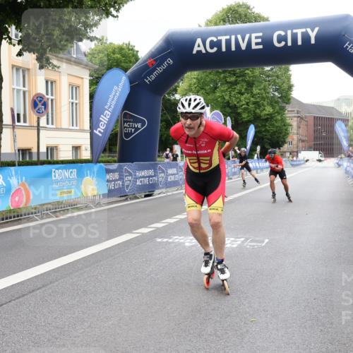 29.06.2025 - hella hamburg halbmarathon Strokosch-Dieckow http://msf.ph/oto/8172619 29.06.2025 09:12:47 Ziel 20196, 20374, 20426, 20464 meine-sportfotos.de