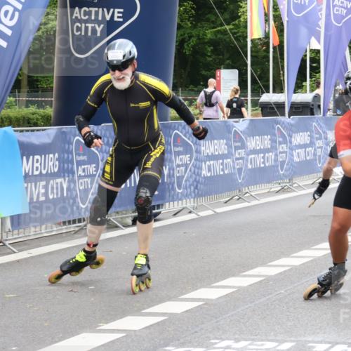 29.06.2025 - hella hamburg halbmarathon Strokosch-Dieckow http://msf.ph/oto/8172648 29.06.2025 09:12:47 Ziel 20196, 20374, 20426, 20464 meine-sportfotos.de