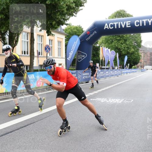 29.06.2025 - hella hamburg halbmarathon Strokosch-Dieckow http://msf.ph/oto/8172696 29.06.2025 09:12:48 Ziel 20196, 20374, 20464 meine-sportfotos.de