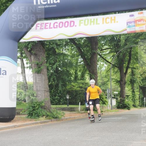 29.06.2025 - hella hamburg halbmarathon KatJ http://msf.ph/oto/8172911 29.06.2025 09:20:04 Zwischen KM18-KM19  meine-sportfotos.de