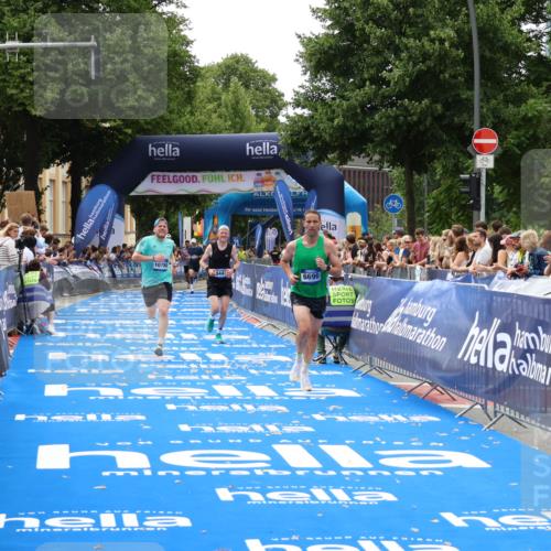 29.06.2025 - hella hamburg halbmarathon Zöllner http://msf.ph/oto/8173046 29.06.2025 10:23:52 Ziel 6699, 7963, 9447, 10780, 12360 meine-sportfotos.de