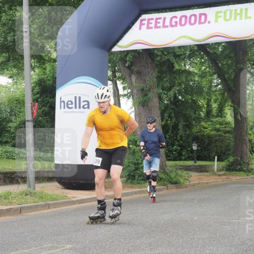 29.06.2025 - hella hamburg halbmarathon KatJ http://msf.ph/oto/8173055 29.06.2025 09:20:05 Zwischen KM18-KM19  meine-sportfotos.de