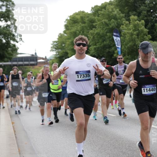 29.06.2025 - hella hamburg halbmarathon Jannik Wohlers http://msf.ph/oto/8173175 29.06.2025 10:21:53 Lombardsbrücke 1003, 1187, 1419, 1598, 2009, 2022, 2063, 2351, 2514, 3050, 3108, 3172, 3458, 3910, 3946, 4113, 4114, 4131, 4366, 4556, 4559, 4829, 4970, 5079, 5838, 6030, 6048, 6049, 6303, 6307, 6347, 6820, 6977, 7794, 8511, 8855, 8884, 8954, 9204, 9516, 10088, 10241, 10917, 11046, 11440, 12933, 13255, 13820, 14053, 14079, 14240, 14314, 14333, 14442, 14901, 14903, 14980, 15114, 15129, 15660, 16154, 16920, 17556, 17696, 18172, 18661, 19154 meine-sportfotos.de