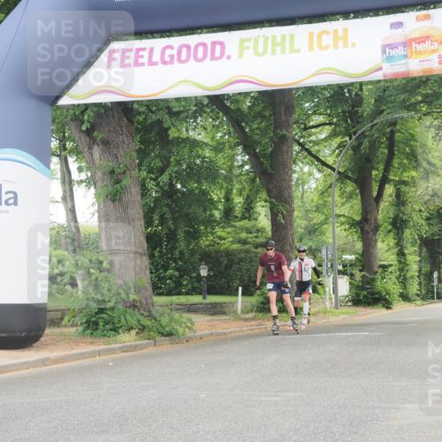 29.06.2025 - hella hamburg halbmarathon KatJ http://msf.ph/oto/8173177 29.06.2025 09:20:18 Zwischen KM18-KM19  meine-sportfotos.de