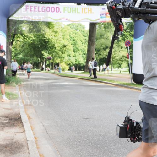 29.06.2025 - hella hamburg halbmarathon MichiJ http://msf.ph/oto/8173190 29.06.2025 10:15:32 Zwischen KM18-KM19 1271, 11994 meine-sportfotos.de