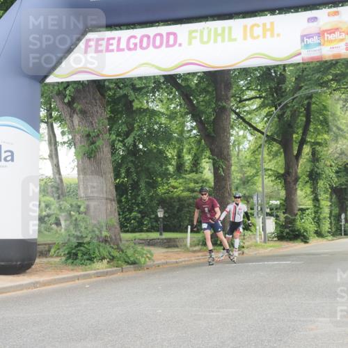 29.06.2025 - hella hamburg halbmarathon KatJ http://msf.ph/oto/8173211 29.06.2025 09:20:18 Zwischen KM18-KM19  meine-sportfotos.de