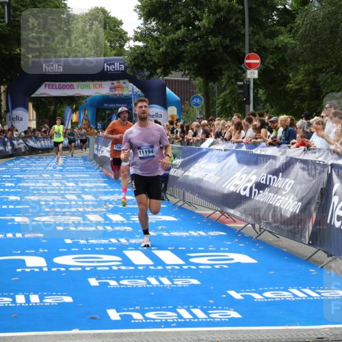 29.06.2025 - hella hamburg halbmarathon Zöllner http://msf.ph/oto/8173412 29.06.2025 10:24:02 Ziel 11194, 13440, 14753 meine-sportfotos.de