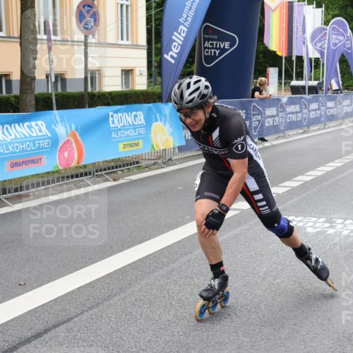 29.06.2025 - hella hamburg halbmarathon Strokosch-Dieckow http://msf.ph/oto/8173495 29.06.2025 09:14:32 Ziel 20112 meine-sportfotos.de