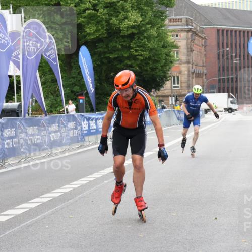 29.06.2025 - hella hamburg halbmarathon Strokosch-Dieckow http://msf.ph/oto/8173532 29.06.2025 09:15:16 Ziel 20237, 20267 meine-sportfotos.de