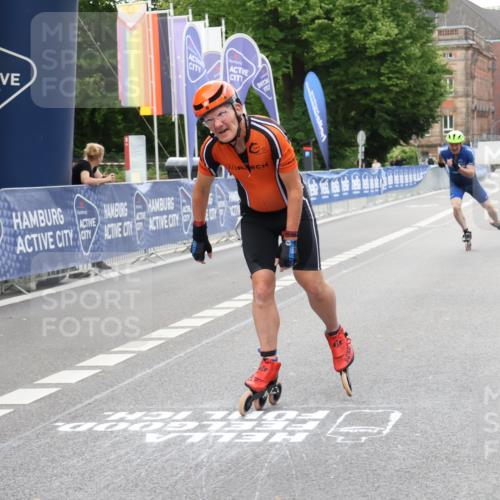 29.06.2025 - hella hamburg halbmarathon Strokosch-Dieckow http://msf.ph/oto/8173550 29.06.2025 09:15:17 Ziel 20237, 20267 meine-sportfotos.de