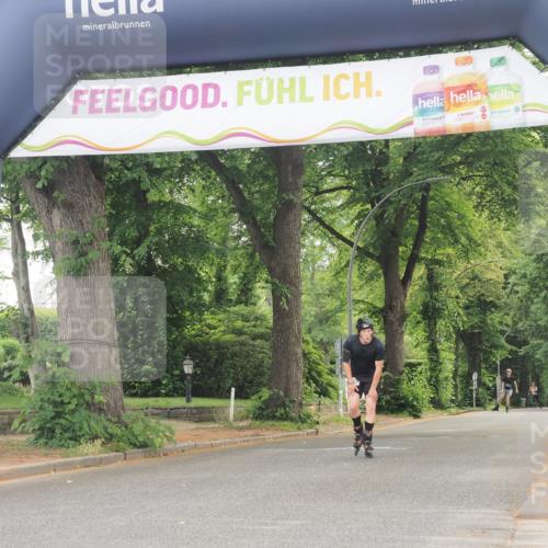 29.06.2025 - hella hamburg halbmarathon KatJ http://msf.ph/oto/8173833 29.06.2025 09:20:30 Zwischen KM18-KM19  meine-sportfotos.de